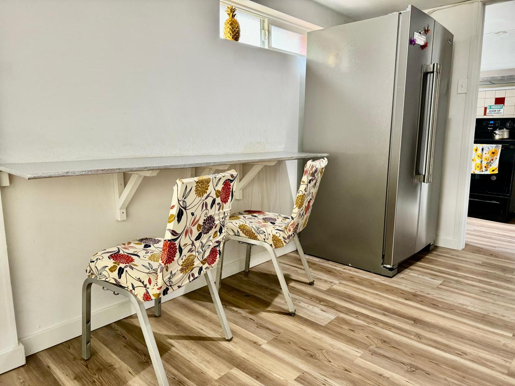 Tiny Private Room On The 1St Floor With Shared Bathroom Near Seatac Airport And Downtown Seattle Eksteriør bilde